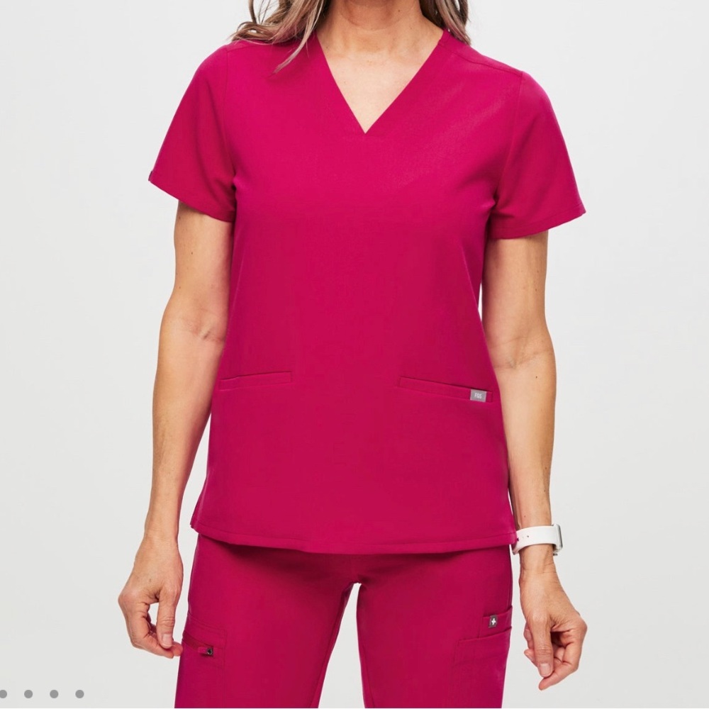 Figs Scrub Top